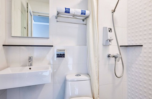 Geylang Hotel | ibis budget Singapore Ruby