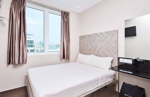 Geylang Hotel | ibis budget Singapore Ruby