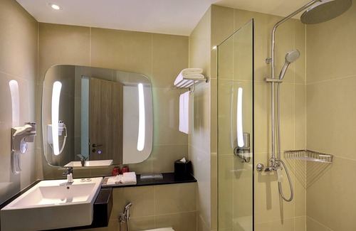 Kuala Lumpur City Centre Hotel | Ibis Kuala Lumpur City Centre Hotel
