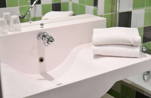 Avignon Hotel | ibis Styles Avignon Sud