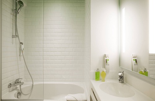 19th Arrondissement Hotel | ibis Styles Paris Buttes Chaumont