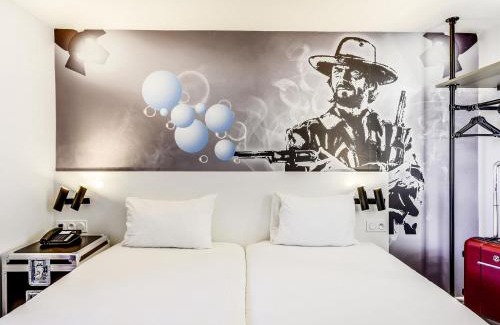 Saint-Denis Hotel | Ibis Styles Paris Saint Denis La Plaine