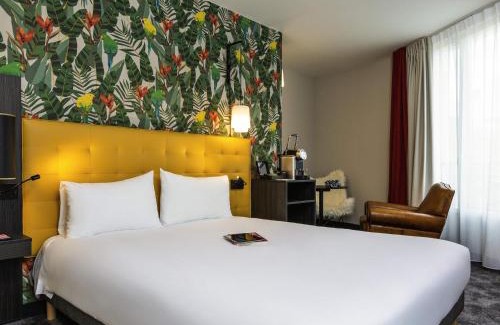 Puteaux Hotel | ibis Styles Puteaux Paris La Defense
