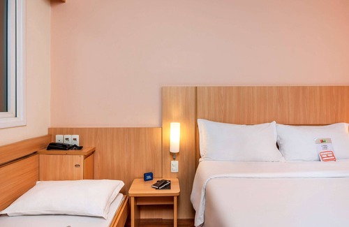 Blagnac Hotel | ibis Toulouse Blagnac Aeroport