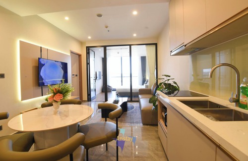 Ha Long Apartment | ICON40 Ha Long Managed by Anstay