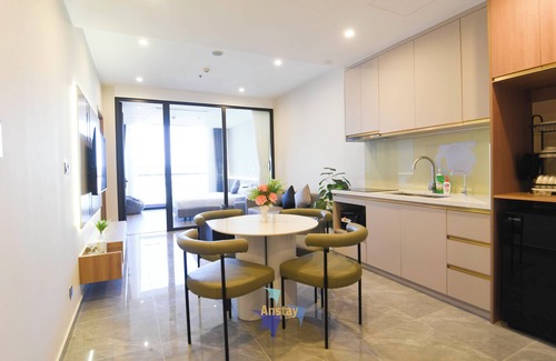 Ha Long Apartment | ICON40 Ha Long Managed by Anstay