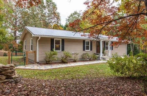 Tryon House | Ideal Equestrian Retreat minutes from TIEC