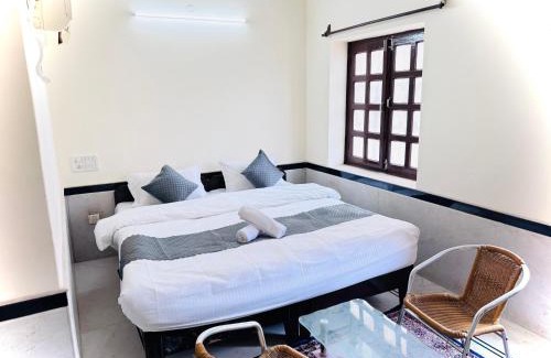 Amar Sagar Pol House | Ideal Guest House