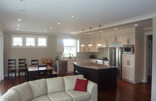 White Rock House | Ideal home for visiting White Rock & Greater Vancouver region