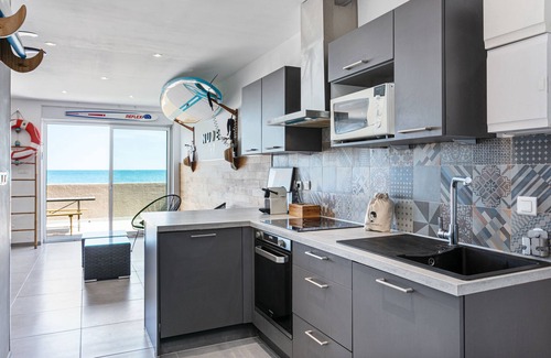 Palavas-les-Flots Apartment | Ideal in Palavas: AC, terrace, direct beach access☀