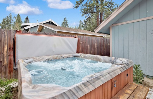 Big Bear Cabin | Idle Hours INN #1945