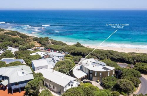Yallingup House | Idlehour - Charming Retreat by Yallingup Beach