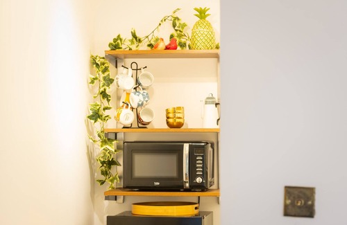 Cotham Apartment | Idyllic Clifton Hideaway - Stunning Garden Flat