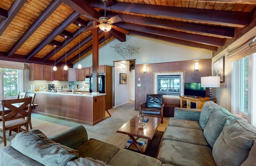 Meredith Cottage | Idyllic remodeled cottage on the shores of Black Cat Island on Winnipesaukee