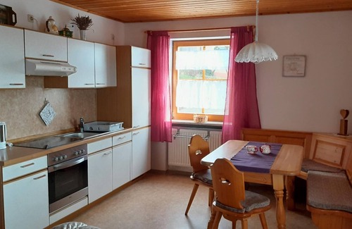 Treffelstein Apartment | Idyllisches ebenerdiges Wohnen in ländlicher Lage am Bauernhof