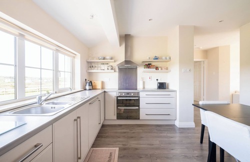 Lahinch House | Ballyellery Cottage in Liscannor