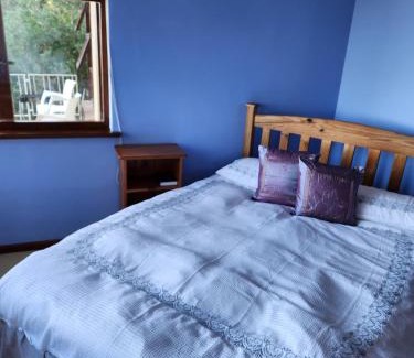 Wilderness House | iGolomi Hillside Cottage
