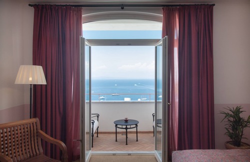Capri Hotel | Il Capri Hotel