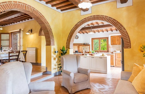 Montepulciano Villa | Il Casale Di Manuele 12, Emma Villas