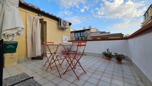 Porticello House | "Il Faro" con terrazza attrezzata all'aperto