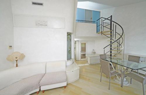 Padenghe sul Garda Apartment | Il Melagrano A12 by Wonderful Italy