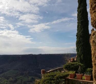 Bagnoregio House | il salotto dei calanchi