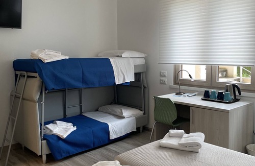Garda Bed & Breakfast | Il Sole e la Luna B&B in Garda