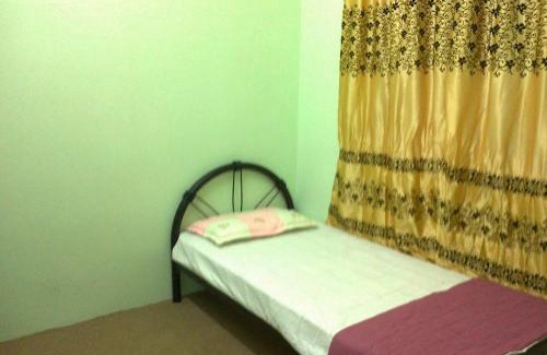 Kota Bharu House | ILHAMVILLA GUEST HOUSE Binjai Kubang Kerian