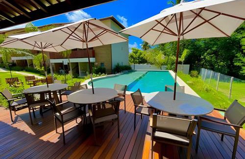 Parafuso House | Imóvel Novo, 4 Quartos, Ar Condicionado em todos ambientes - Cond. Fechado - Guarajuba-BA