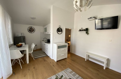 Karlobag House | Imanje uz plažu sa tenis igralištem i bazenom: Unit A2