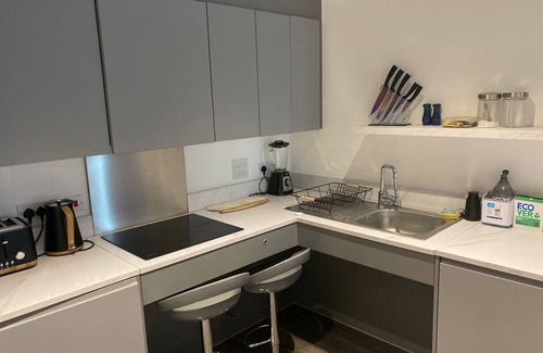 Abbey Wood Apartment | Immaculate 3-Bed Apartment Homes in London