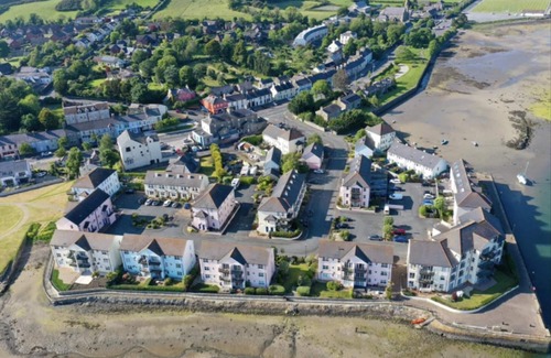 Newcastle Apartment | Immaculate 3-bed Apartment in Dundrum Co Down
