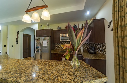 Bejuco Villa | Immaculate 3 bedroom, 3 bathroom private villa with private pool