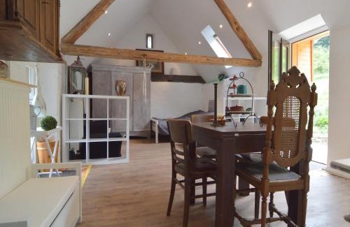 Immerath Apartment | Immerath Nature Retreat, cleaning included