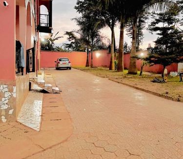 Yaounde Apartment | Immeuble Rose Guest House