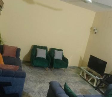 Abomey-Calavi Apartment | Impeccable 2chambres salon centre ville de cotonou