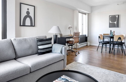 Mid-Cambridge Apartment | Impeccable Central Square 1BR, by Blueground
