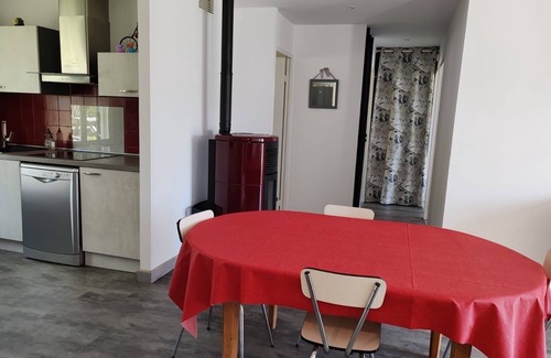 Escouloubre-les-bains House | In a green setting: La Villa Rocathisu