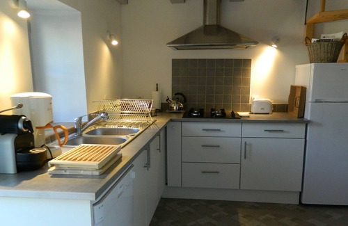 Saint-Cernin-de-Labarde Cottage | In exceptional castle farm from the 14th, detached house for 2 people