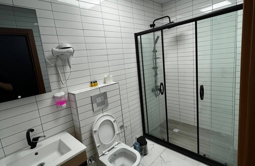 Kucukcekmece Hotel | In House Suite