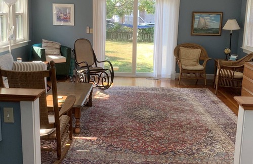 Woods Hole House | In the heart of Woods Hole