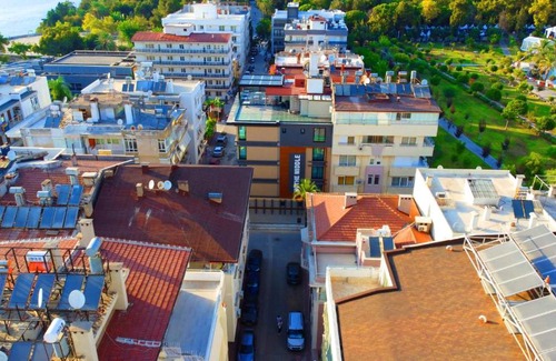 Kaleici Hotel | İn The Middle Hotel