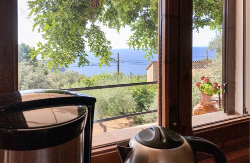 Deia House | In the mountain village of artists you will enjoy an unobstructed view of the rocky coasts and the s