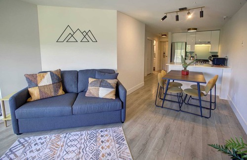 Whistler Cay Heights Apartment | In Whistler Village - Steps to the Gondola - Sleeps 5