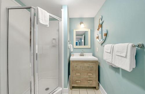 Fort Walton Beach Apartment | Incredible Courtyard Pools and Gulf Views Waterscape C506 Sleeps 10