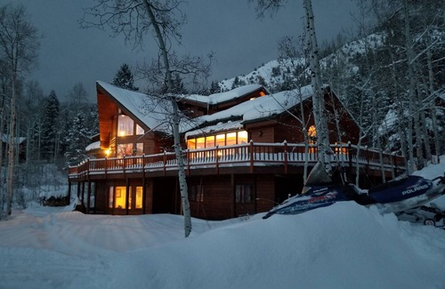 Star Valley Ranch House | Incredible Mountain, Lake, and Golf Course Views, awesome Star-Filled nights.