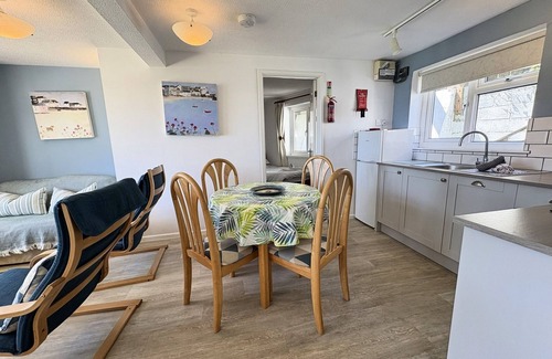 Seaton Apartment | Incredible Sea Views from this Cosy 2 Bedroom Apartment