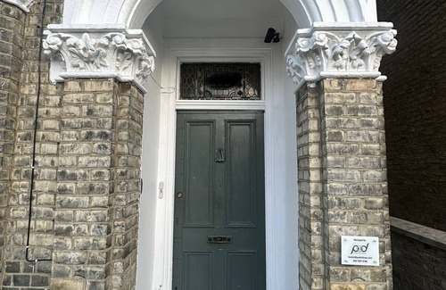 Stockwell Apartment | Incredible Studio in Central London