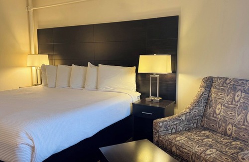 Lincoln Hotel | Indian Head Resort