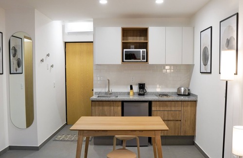 Benito Juarez Apartment | indiana suites